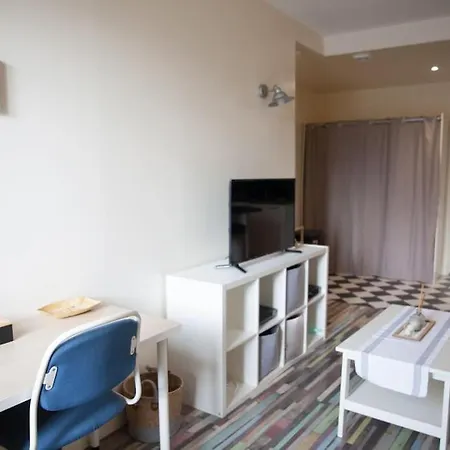 Apartamento Joli Studio Place Notre Dame *
