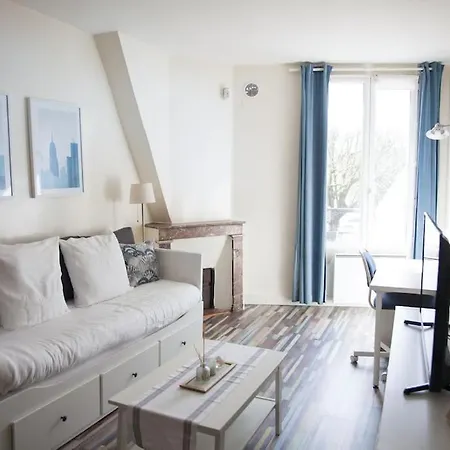 Joli Studio Place Notre Dame